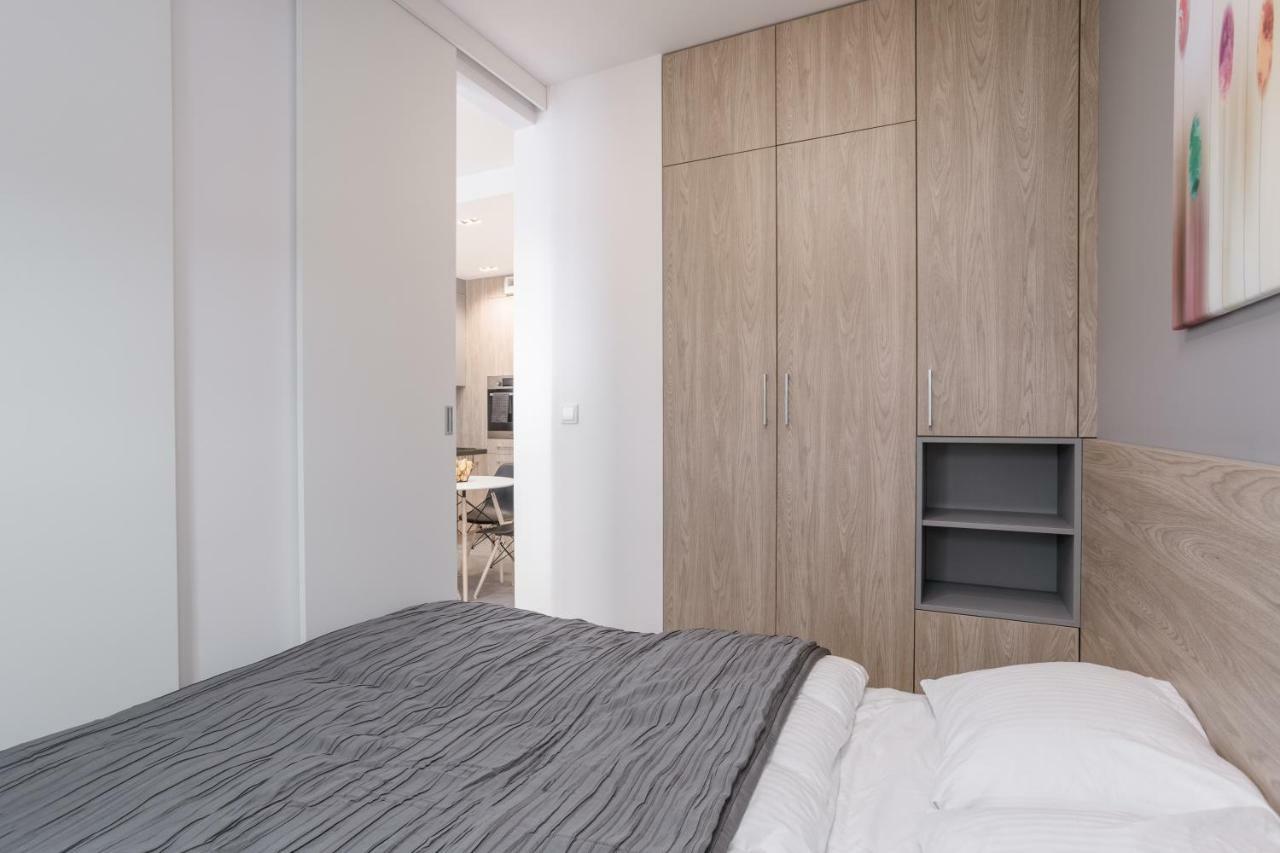 Chill Apartments Wola วอร์ซอ ภายนอก รูปภาพ