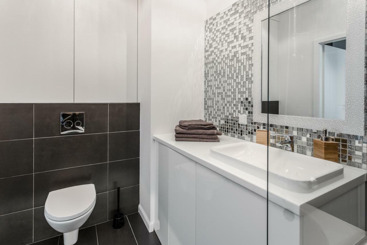 Chill Apartments Wola วอร์ซอ ภายนอก รูปภาพ